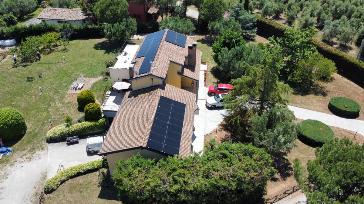 impianto-fotovoltaico-da-20-kw-a-bellante-1